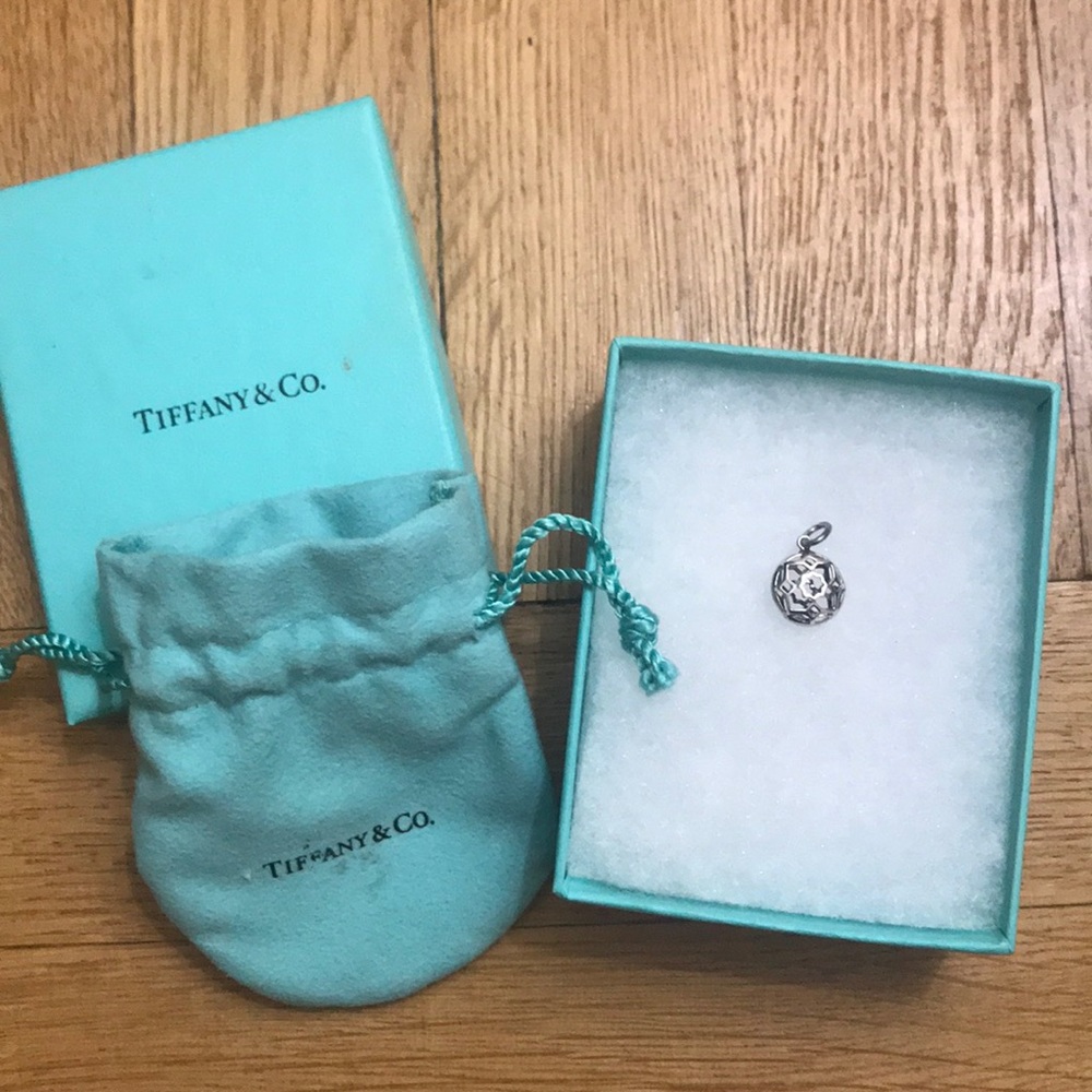 Tiffany & Co Paloma Picasso Round Pendant